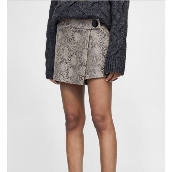 Zara Snakeskin Print Suede Skort Beige - Picture 9 of 9